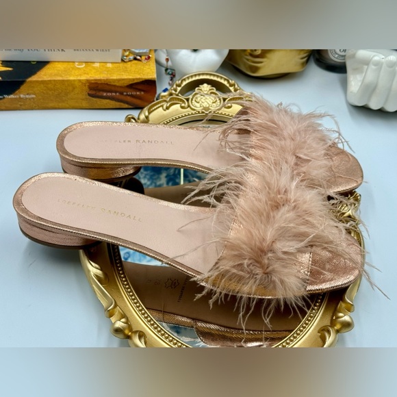 🆕 LOEFFLER RANDALL 🧿 NWOB Lilly Crinkle Metallic Slide Sandal With Feather Pom - Picture 5 of 16